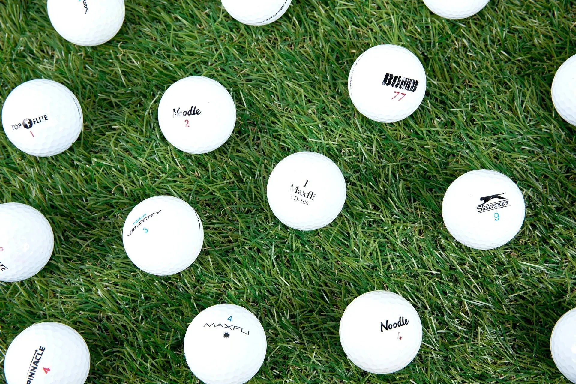 Golf Balls 24 Store Line Used Golf Balls White